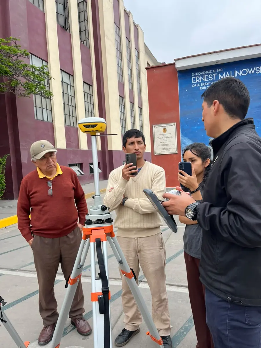 Capacitación en GNSS RTK en campo